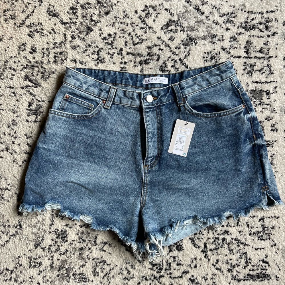 - 100% Cotton - Primark Denim Co - Jean shorts -size 12 -